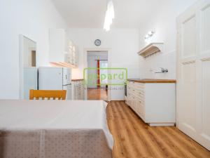 Pronájem bytu 2+kk, Praha - Holešovice, U průhonu, 46 m2