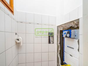 Pronájem bytu 2+kk, Praha - Holešovice, U průhonu, 46 m2