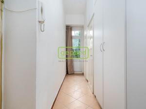 Pronájem bytu 2+kk, Praha - Holešovice, U průhonu, 46 m2