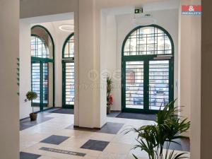 Pronájem obchodního prostoru, Opava - Město, Masarykova třída, 30 m2