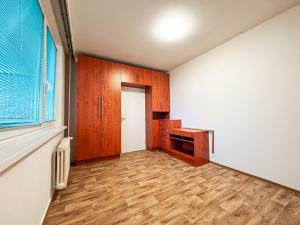 Pronájem bytu 3+1, Praha - Hlubočepy, Renoirova, 74 m2