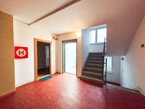 Pronájem bytu 3+1, Praha - Hlubočepy, Renoirova, 74 m2