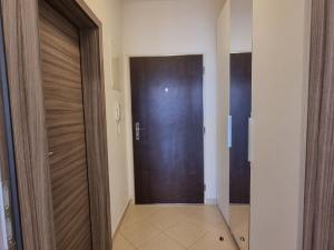Pronájem bytu 1+kk, Praha - Letňany, Hlučkova, 56 m2