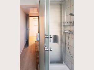 Pronájem bytu 2+kk, Praha - Holešovice, U městských domů, 45 m2