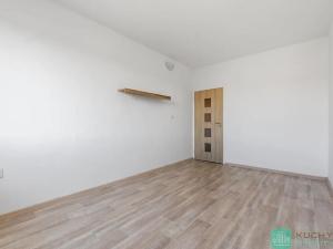 Prodej bytu 2+kk, Osek, Sokolská, 43 m2
