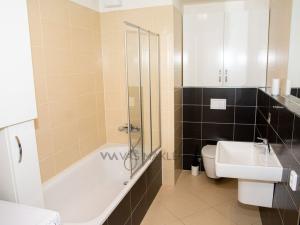 Pronájem bytu 2+kk, Praha - Stodůlky, náměstí Junkových, 46 m2