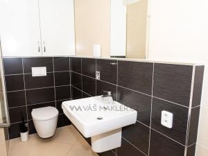 Pronájem bytu 2+kk, Praha - Stodůlky, náměstí Junkových, 46 m2