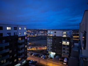 Pronájem bytu 2+kk, Praha - Stodůlky, náměstí Junkových, 46 m2