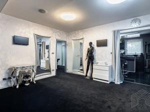 Prodej obchodního prostoru, Zeleneč, Jitrocelová, 150 m2