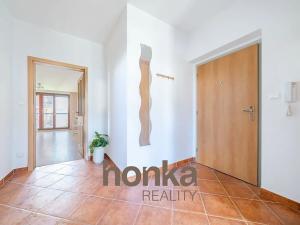Prodej bytu 2+kk, Beroun, Nad Paloučkem, 56 m2