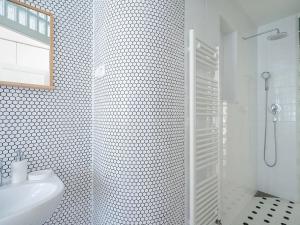 Pronájem bytu 2+kk, Praha - Holešovice, U smaltovny, 50 m2