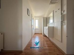 Prodej bytu 3+1, Teplice, Vrázova, 67 m2