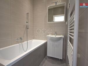 Pronájem bytu 1+1, Neratovice, Dr. E. Beneše, 37 m2
