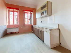 Prodej komerční nemovitosti, Mikulášovice, 1570 m2