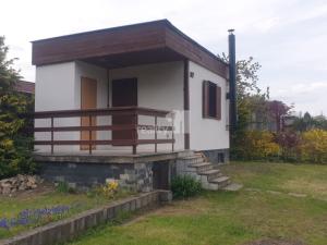 Pronájem chaty, Praha - Cholupice, U obce, 23 m2