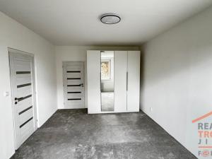 Pronájem bytu 2+1, Hradec Králové, Durychova, 60 m2
