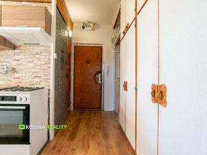 Pronájem bytu 3+1, Kynšperk nad Ohří, náměstí SNP, 58 m2
