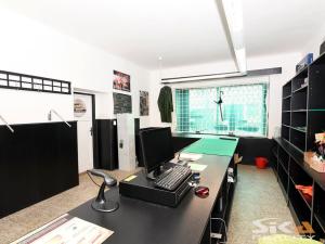 Prodej obchodního prostoru, Postoloprty, Masarykova, 325 m2