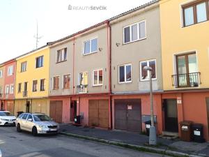 Prodej bytu 3+1, České Budějovice - České Budějovice 7, Strádova, 77 m2