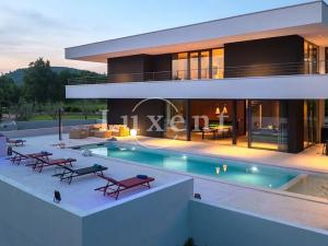 Prodej vily, Umag, Chorvatsko, 300 m2
