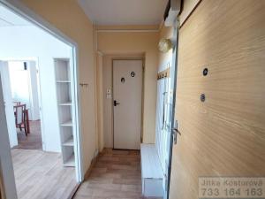 Prodej bytu 2+1, Krnov - Pod Bezručovým vrchem, Budovatelů, 43 m2