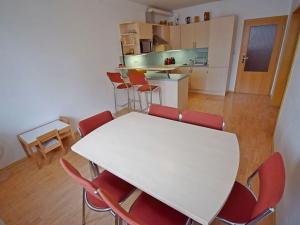 Pronájem bytu 2+1, Praha - Stodůlky, Petržílkova, 82 m2