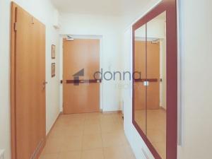 Pronájem bytu 1+kk, Praha - Michle, V dolině, 32 m2