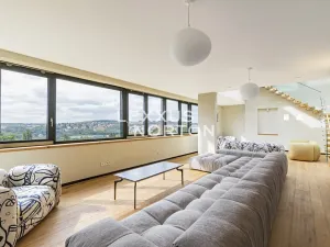 Prodej bytu 4+kk, Praha - Smíchov, Na Hřebenkách, 232 m2