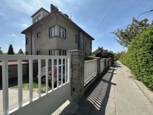 Prodej rodinného domu, Praha - Strašnice, U krbu, 235 m2