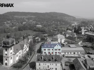 Prodej vícegeneračního domu, Valeč, Široká, 688 m2