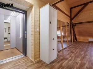 Prodej vícegeneračního domu, Valeč, Široká, 688 m2