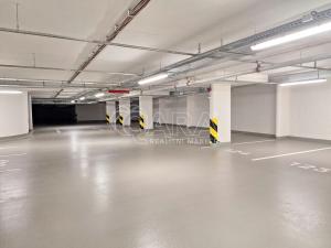 Pronájem bytu 1+kk, Praha - Hloubětín, Poděbradská, 32 m2