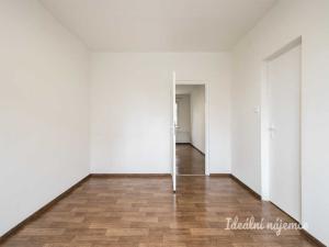 Pronájem bytu 2+1, Praha - Malešice, Počernická, 53 m2