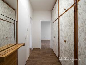 Pronájem bytu 2+1, Praha - Malešice, Počernická, 53 m2