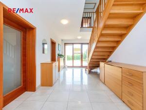 Prodej rodinného domu, Hostivice, Liliová, 392 m2