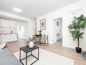 Prodej bytu 3+kk, Praha - Hloubětín, Poděbradská, 54 m2