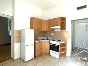 Pronájem bytu 1+1, Kutná Hora, Tovární, 40 m2