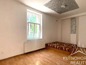 Pronájem bytu 1+1, Kutná Hora, Tovární, 40 m2