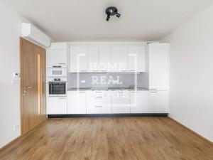 Pronájem bytu 2+kk, Praha - Žižkov, Šrámkové, 74 m2