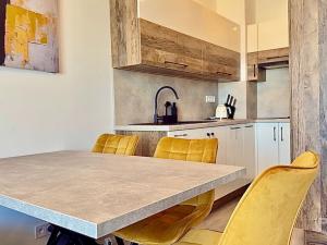 Prodej bytu 2+kk, Praha - Strašnice, Vinohradská, 47 m2