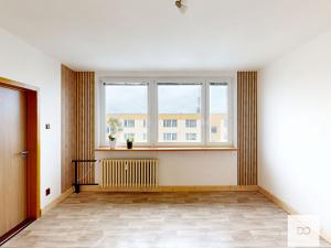 Prodej bytu 2+1, Pardubice, Na Rybníčkách, 42 m2