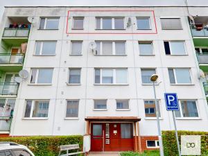 Prodej bytu 2+1, Pardubice, Na Rybníčkách, 42 m2