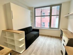 Pronájem bytu 1+kk, Praha - Smíchov, Plzeňská, 20 m2