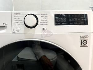 Pronájem bytu 1+kk, Praha - Smíchov, Plzeňská, 20 m2