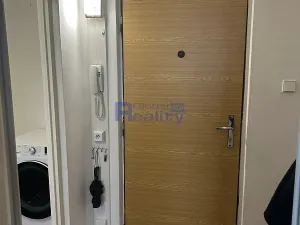 Pronájem bytu 2+kk, Hradec Králové, třída Edvarda Beneše, 48 m2