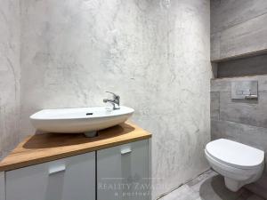 Prodej rodinného domu, Bílence, 200 m2