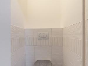 Pronájem bytu 1+1, Praha - Vršovice, Jakutská, 44 m2