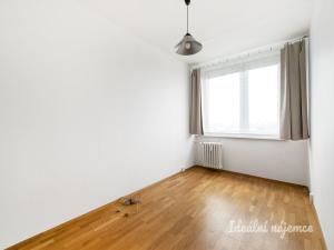 Pronájem bytu 3+kk, Praha - Petrovice, Rezlerova, 65 m2