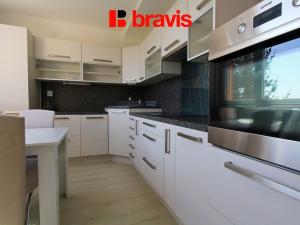 Pronájem bytu 2+1, Brno, ulice Čoupkových, 61 m2
