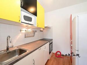 Pronájem bytu 2+kk, Praha - Bohnice, Čimická, 44 m2